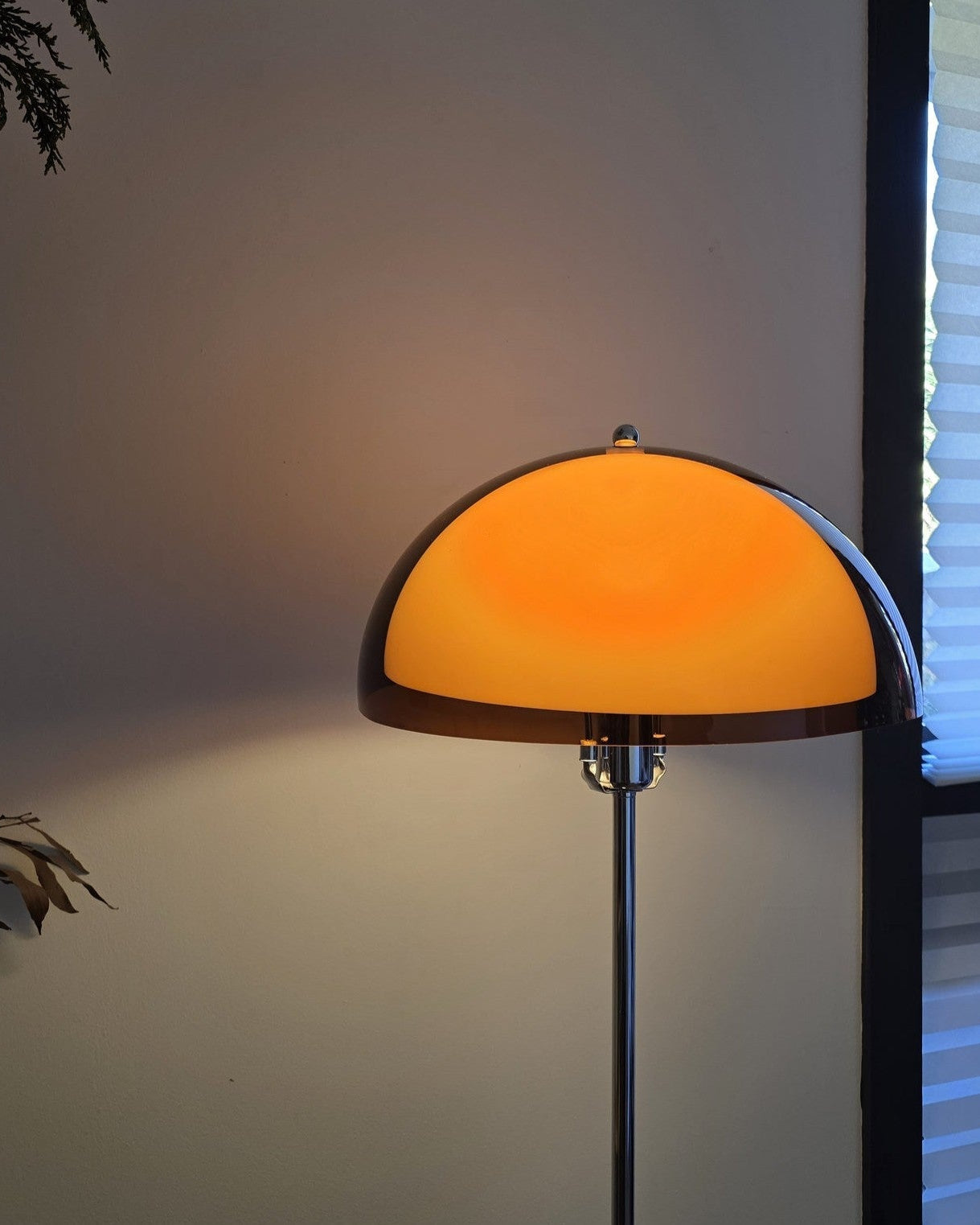 Coby Double-Mushroom Floor Lamp – Orange