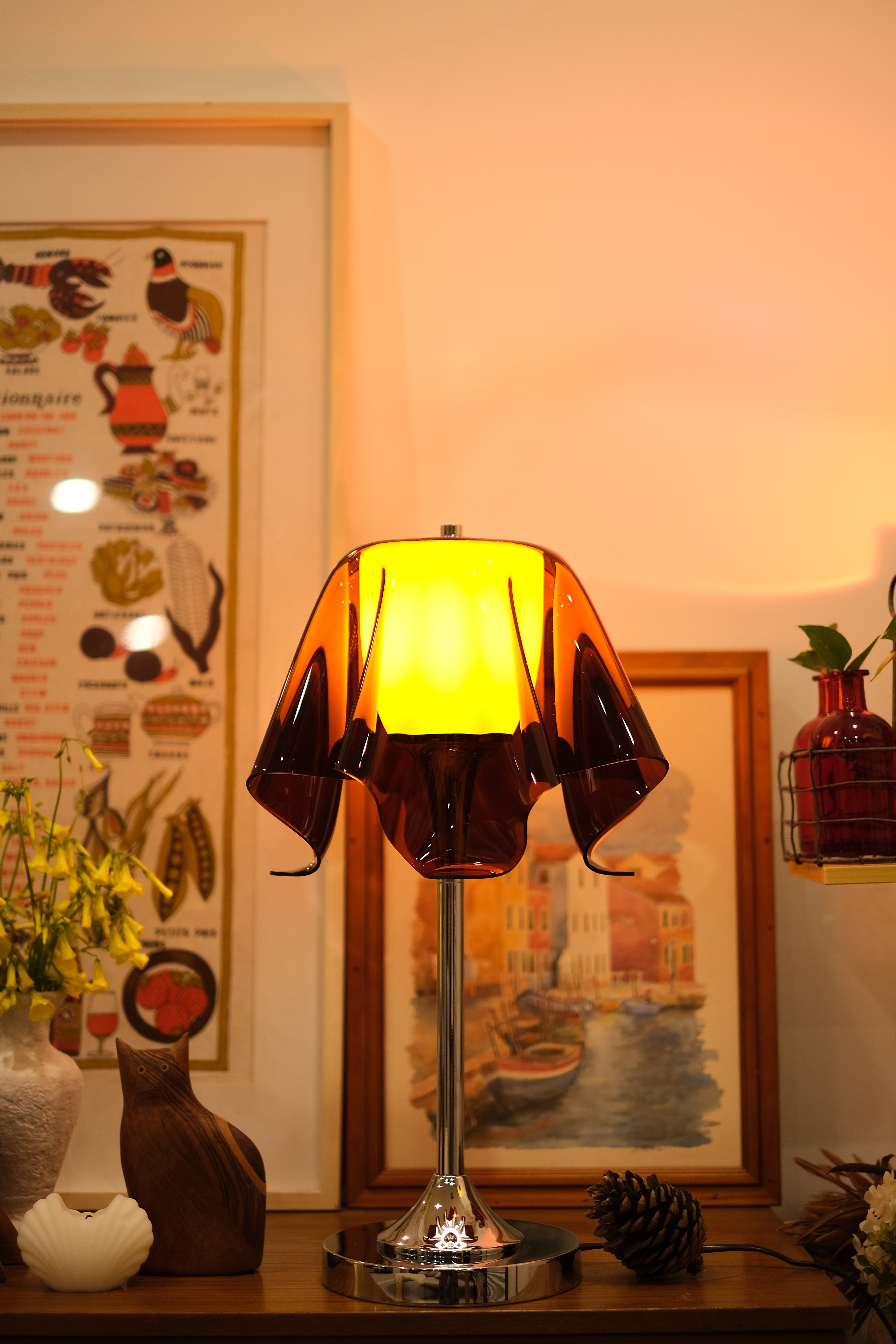 Fazzoletto Floating Handkerchief Table Lamp - Mid-Century Modern 70s Retro Acrylic Light