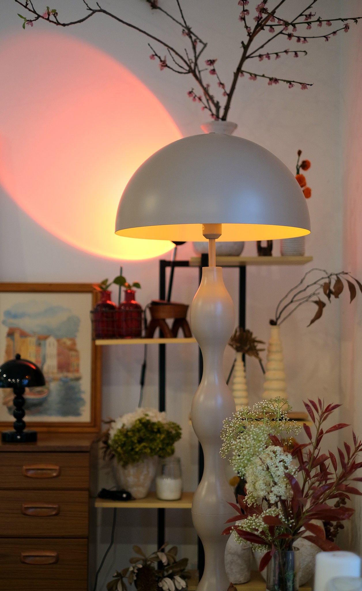 Dori Wavy Mushroom Floor Lamp – Mocha Retro Statement Lighting