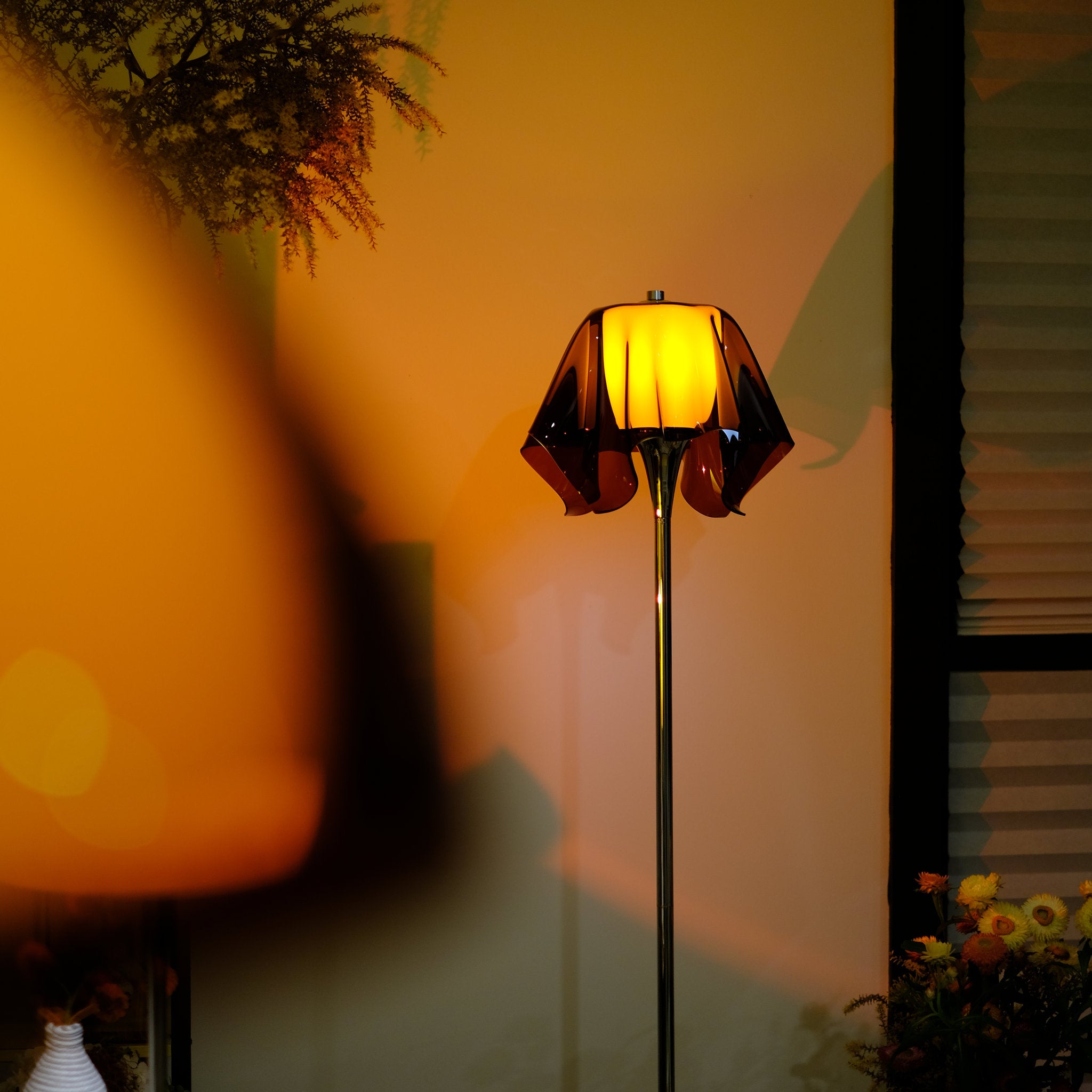 Fazzoletto Handkerchief Floor Lamp – Mid-Century Floating Design