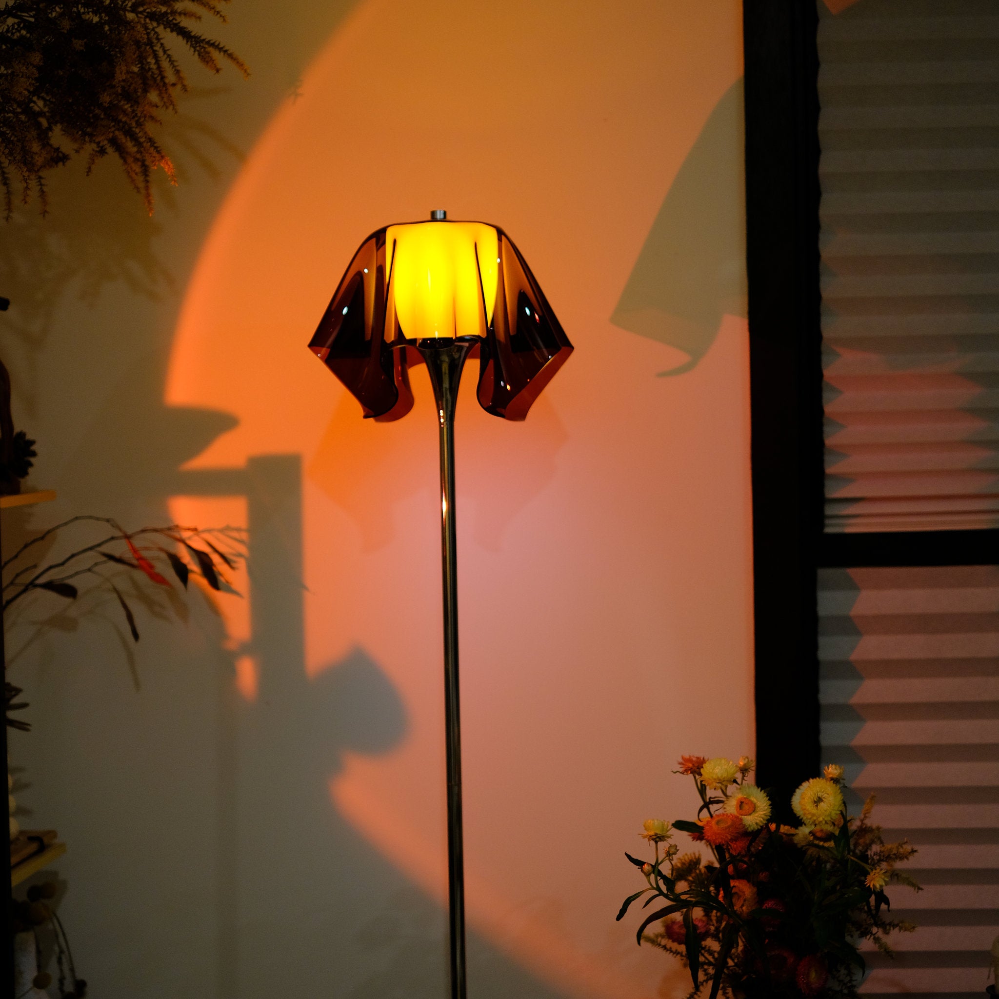 Fazzoletto Handkerchief Floor Lamp – Mid-Century Floating Design