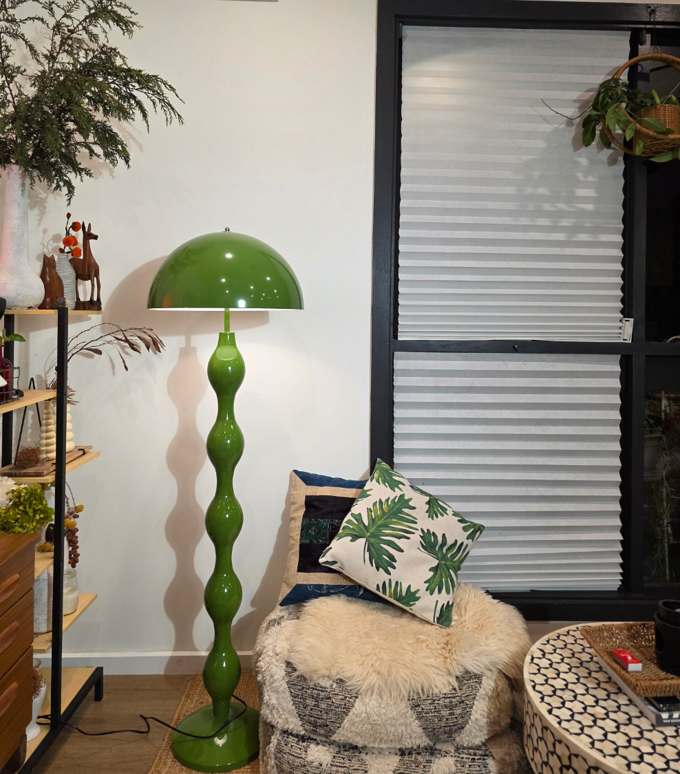 Dori Drop Wavy Mushroom Floor Lamp – Olive Green Retro Statement Light