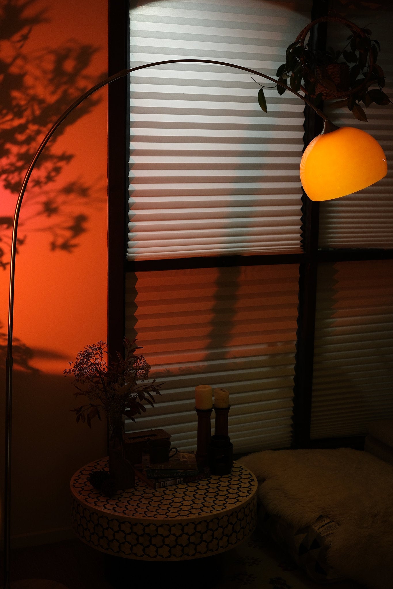 Sneedville Arched Floor Lamp – Chrome Arc with Marble Base