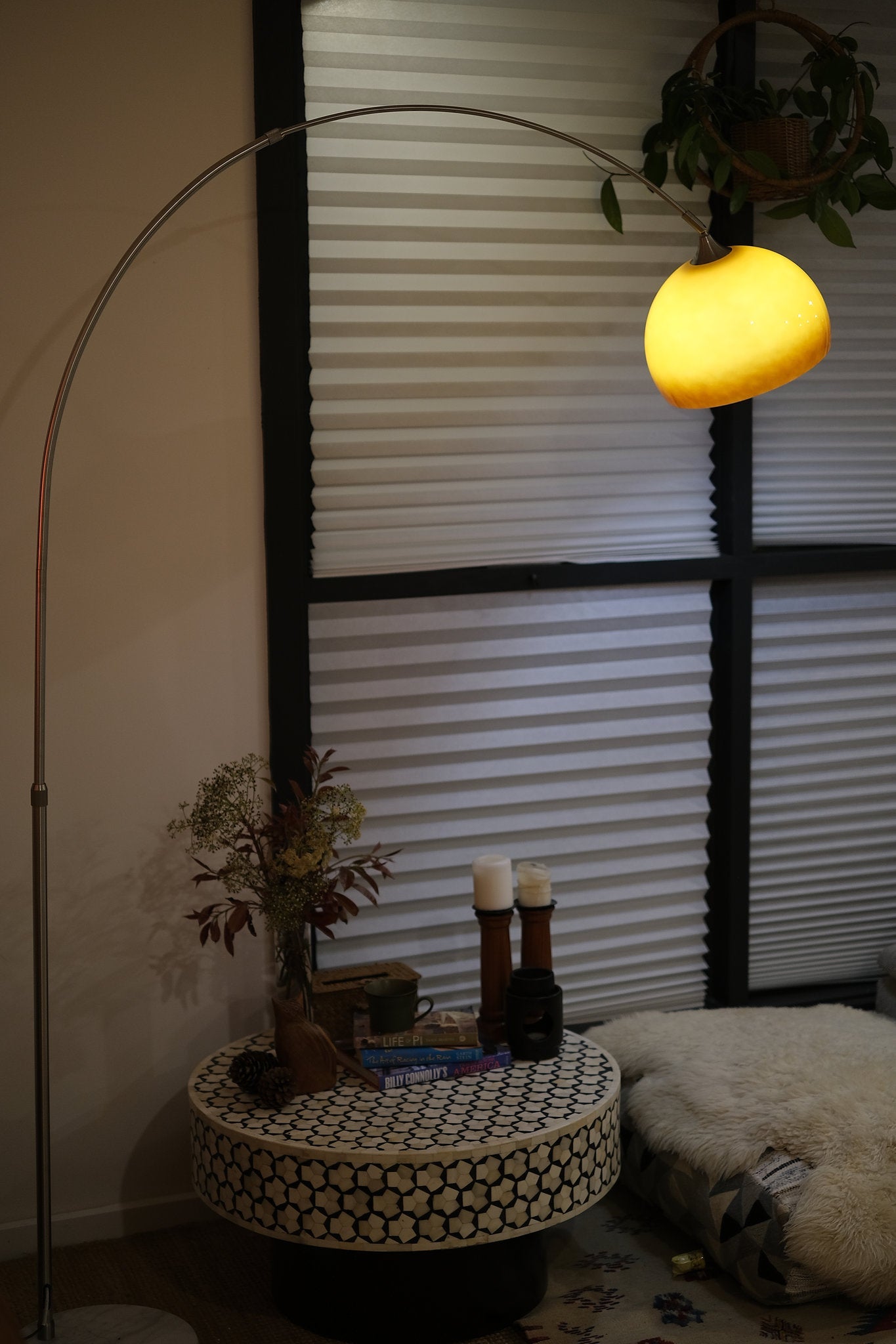 Sneedville Arched Floor Lamp – Chrome Arc with Marble Base