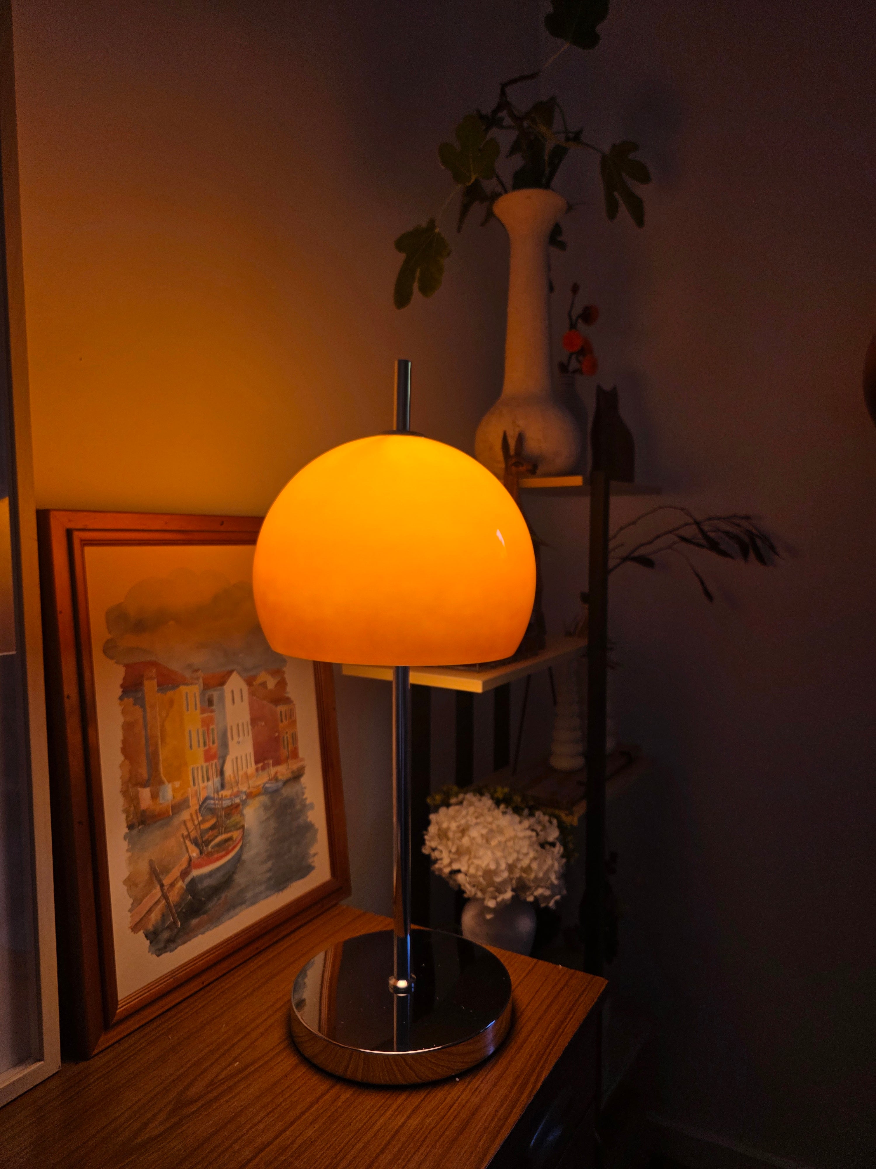 Olivia Mushroom Bauhaus Table Lamp